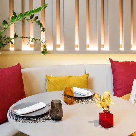 Hotel Nh Collection Podium 4*