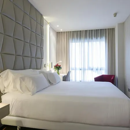 Hotel Nh Collection Podium 4*