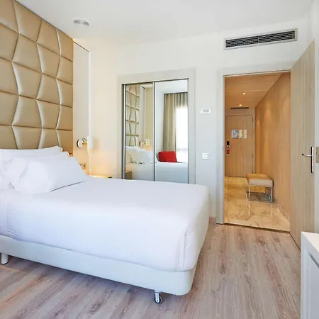 Hotel Nh Collection Podium 4*