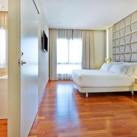 Ξενοδοχείο Nh Collection Podium 4*